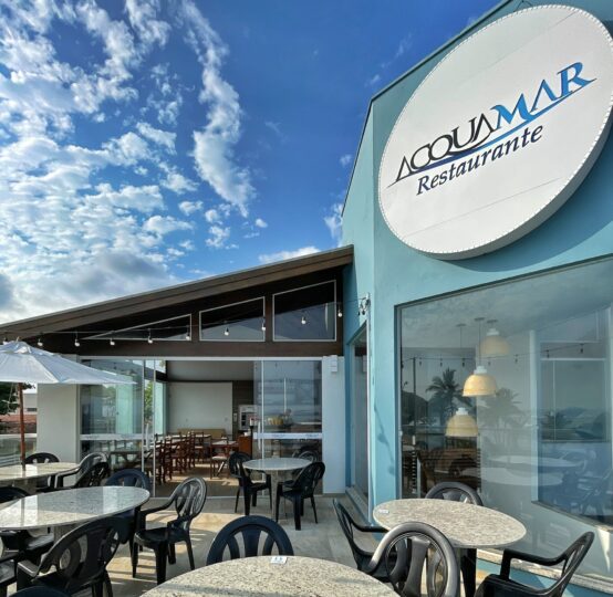 Foto da fachada do Acquamar Itanhaém
